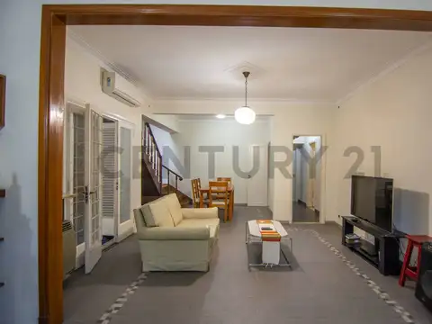 Casa en venta Victoria  3 dormitorios  3 baños  cochera  terraza y patio San Fernando