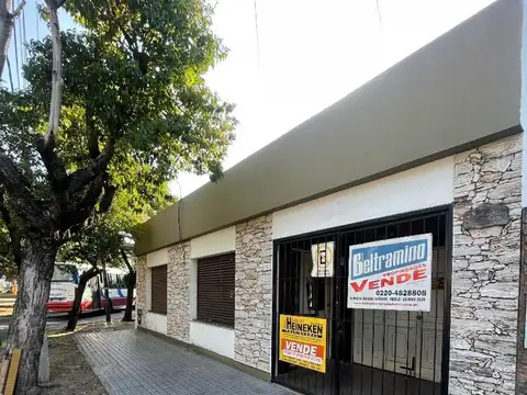 Casa a la venta sobre Av. 25 de mayo 