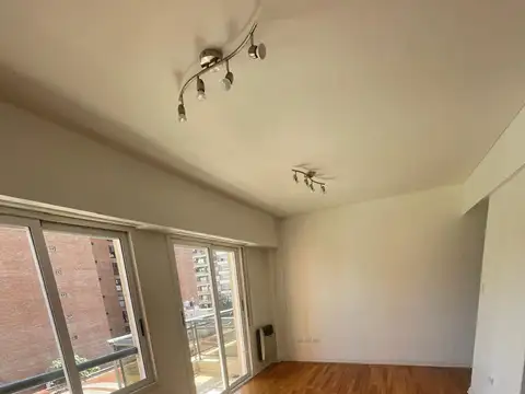 Departamento en Alquiler en Urquiza R, $ 800.000