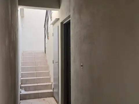 Depto Tipo Casa en Venta de Monoambiente