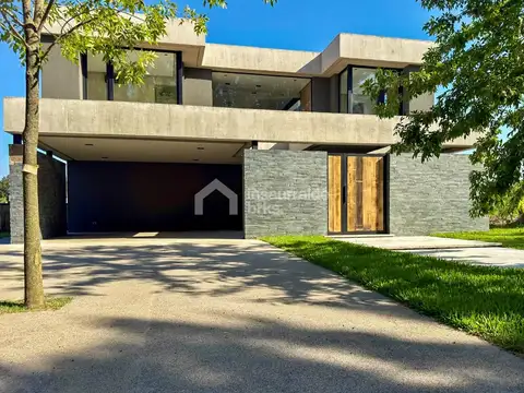 Casa 6 dormitorios en suite en Alquiler en San Juan, Villanueva, Tigre, IMPONENTE CALIDAD AL RIO!!