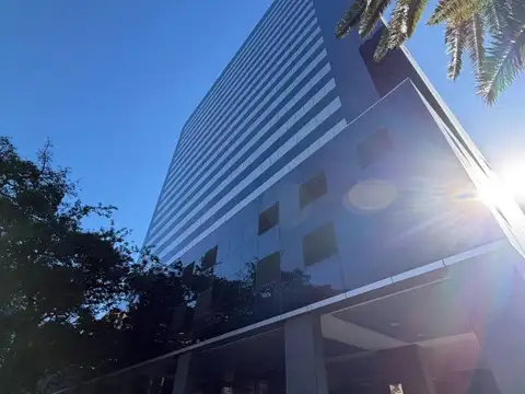 Edificio Laminar Plaza, 18 cocheras, piso alto!