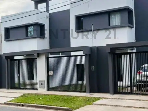PH TIPO DUPLEX EN VENTA EN CITY BELL, LA PLATA