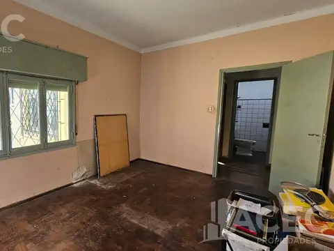 Casa en Venta en Barrio Matheu, USD 55.000