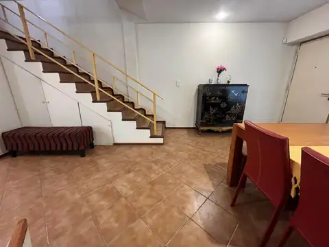 Depto Tipo Casa en Venta en Monte Castro, USD 235.000