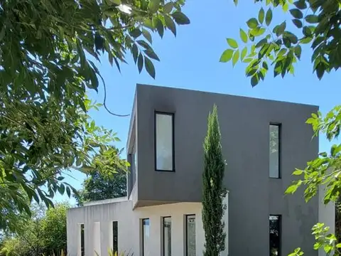 Monseñor D´andrea 1800