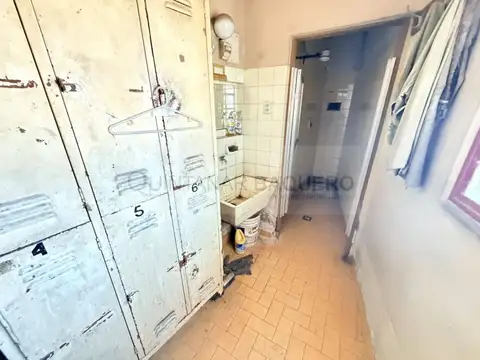 Local - Venta - Argentina, Capital Federal - CORRALES 2951