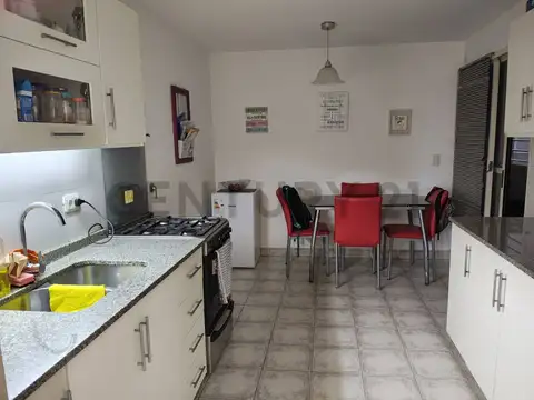 Venta - 4 ambientes en Villa del Parque