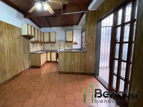 Depto Tipo Casa en Venta con 1 cocheras