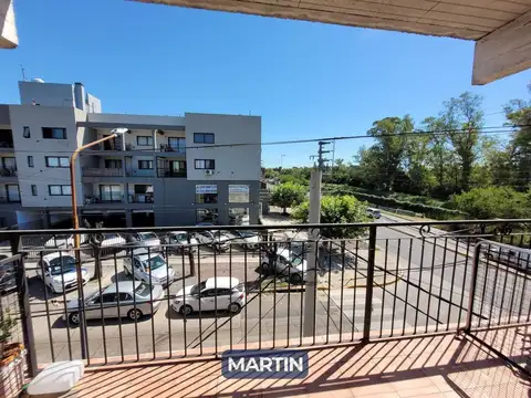 Departamento en Alquiler en Bella Vista, $ 450.000