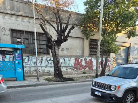 Galpon en Alquiler en Ramos Mejia, $ 5.000.000