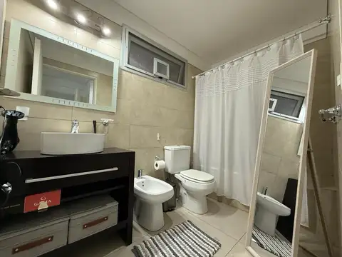 Departamento en Venta con 3 cocheras