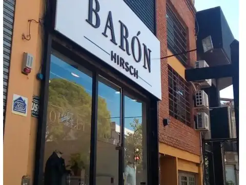 HERMOSO LOCAL DE 3 PLANTAS EN VILLA CRESPO ZONA OUTLET