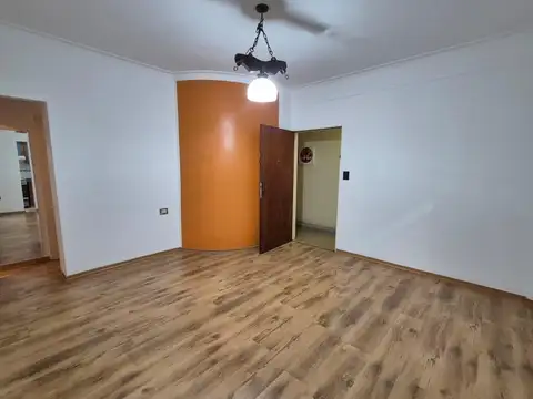 ALQUILER DEPARTAMENTO 2 AMBIENTES EN WILDE CENTRO