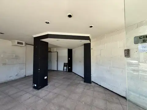 Local en Alquiler en Villa Luro, $ 5.500.000