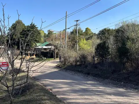 Se vende terreno 1037 m² sobre Ruta 38