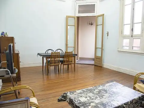 Depto Tipo Casa en Venta de 5 dormitorios