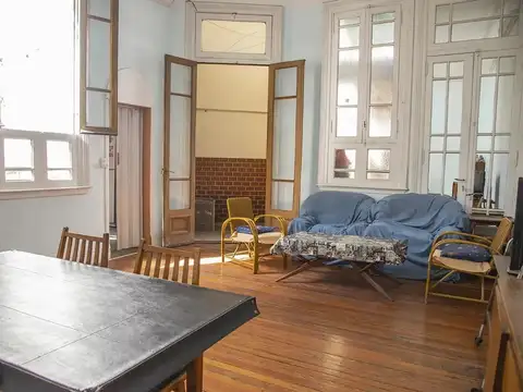 Venta de PH de 236 m² en Flores
