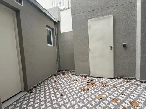 Local en Alquiler en Villa del Parque, $ 2.800.000