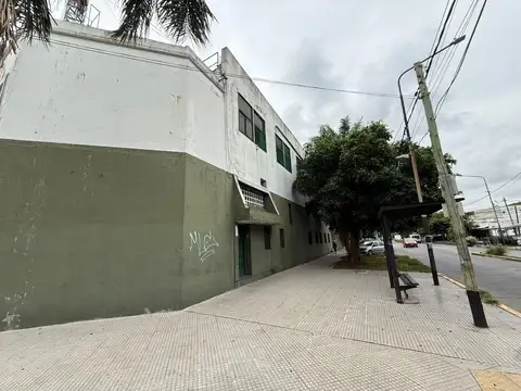 Galpon en Venta en Ciudadela, USD 1.000.000