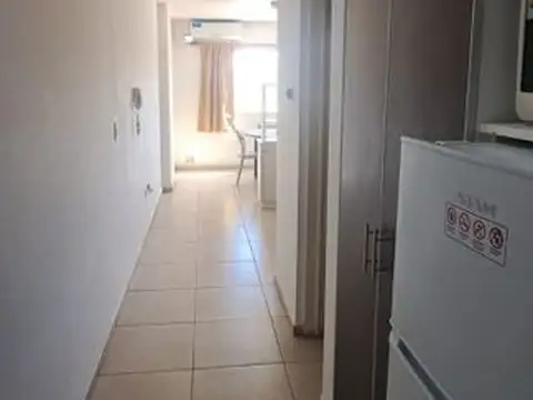 Departamento en Alquiler en Área Centro Este, $ 900.000