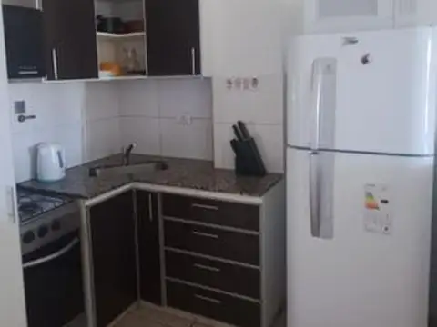 Departamento en Alquiler en Área Centro Este, $ 900.000