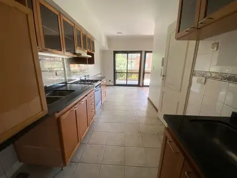 Departamento 4 ambientes con 4 baños