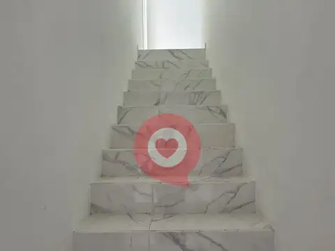 Depto Tipo Casa en Venta de 3 dormitorios