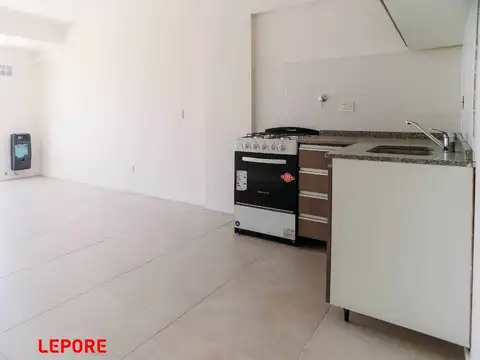 Avenida Juan Bautista Alberdi 2900, Piso 1