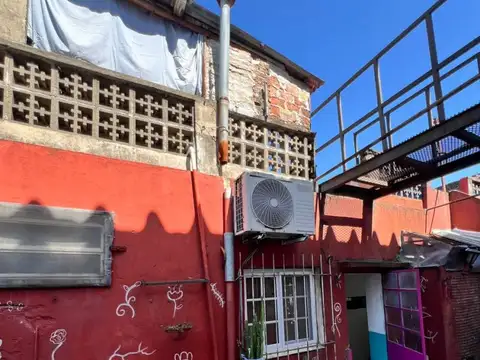 Depto Tipo Casa en Alquiler de 3 ambientes