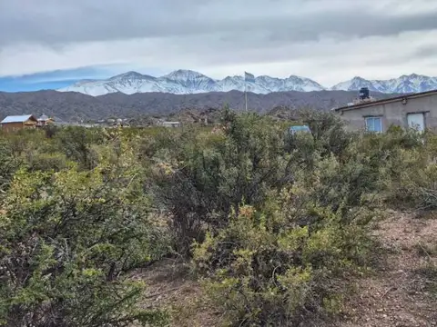 VENTA DE LOTE EN  POTRERILLOS, LUJAN DE CUYO, MENDOZA