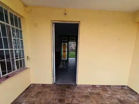 Eva L De Riccardini 2500