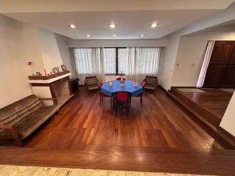 Casa en Venta en Olivos Golf, USD 420.000