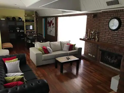 VENADO 2  GRAN LOTE Y CHALET CON PILETA