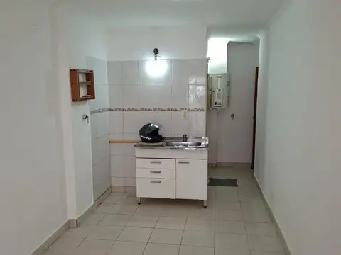 Vendo mono ambiente centrico, a dos cuadras de la  Uner 