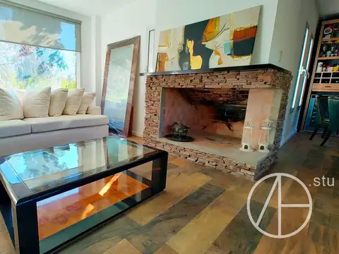 Casa 7 ambientes con 3 baños