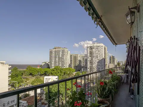 Venta Departamento 4 Ambientes, vista al rio , Olivos