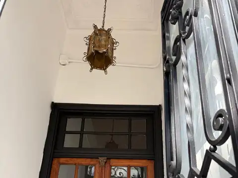 Casa en Alquiler 90 años