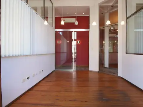 Venta Semipiso 6 Ambientes Al Frente En Balvanera | Apto Credito y Apto Profesional