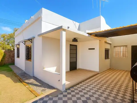 PH 3 AMBIENTES EN VENTA EN BERNAL PATIO Y COCHERA 