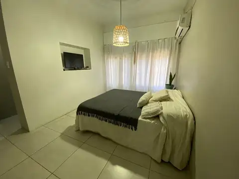 VENTA CASA 4 AMBIENTES EN BERAZATEGUI CON PATIO