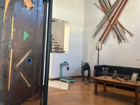 Av. Libertador al 100