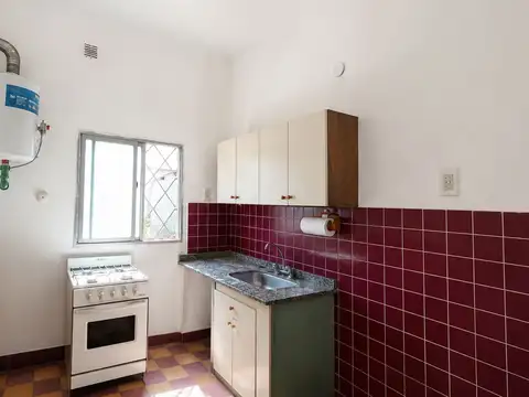 Juan Lavalle 2100