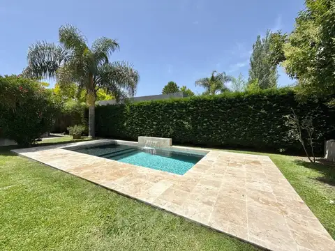 Casa en Venta 6 amb en B° El Mirasol V Rosa Pilar