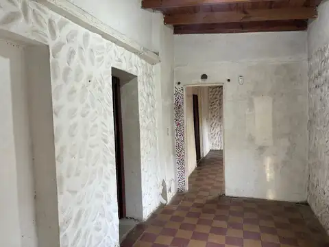 Casa estilo chorizo de adobe a reciclar en Hudson