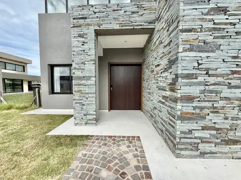 Casa en Venta en El Rebenque, USD 320.000