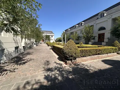 Venta departamento 3 ambientes con cochera y baulera en Chateau del Palmar, El Palmar, Nordelta