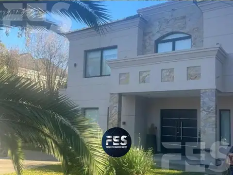CASA 6 AMB A LA VENTA - PISCINA Y FONDO AL GOLF ST THOMAS ESTE CANNING