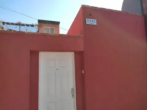 Depto Tipo Casa en Alquiler de 2 ambientes