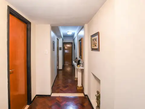 Departamento en venta de tres dormitorios en el centro de Rosario